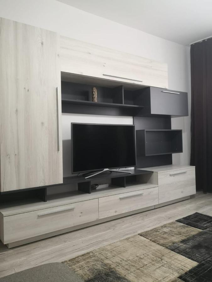 Apartament Cu Doua Camere Târgu Jiu 외부 사진