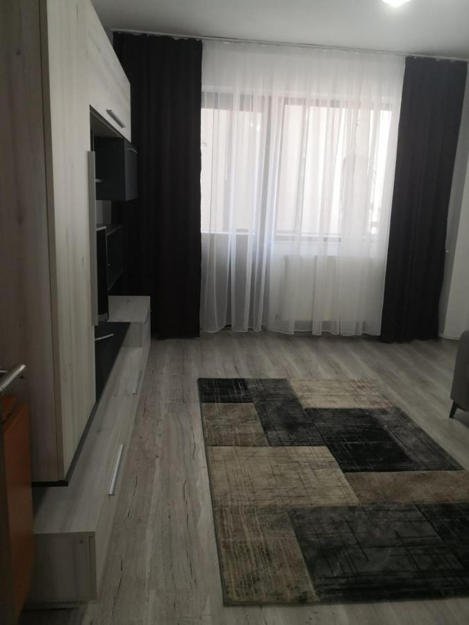 Apartament Cu Doua Camere Târgu Jiu 외부 사진