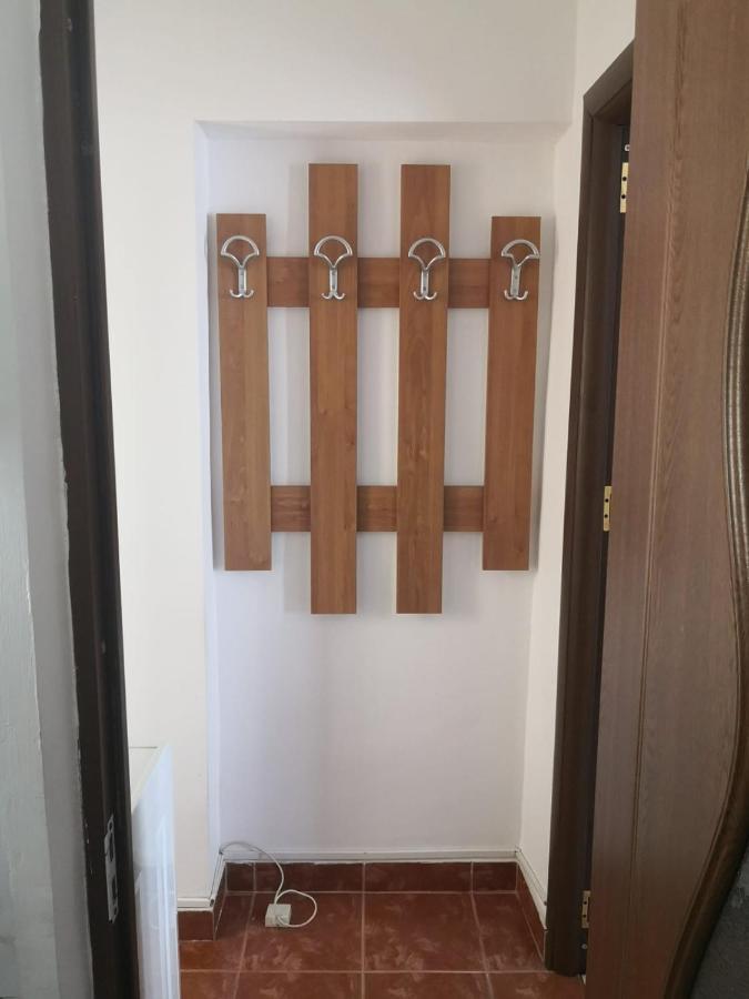 Apartament Cu Doua Camere Târgu Jiu 외부 사진